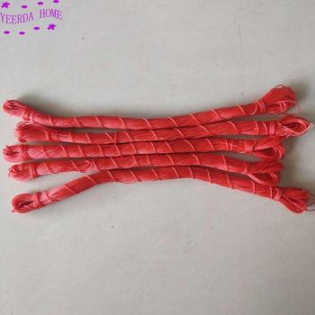 Corde de jardinage en nylon rouge