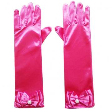 Finesse royale – gants satinés pour bal de promo
