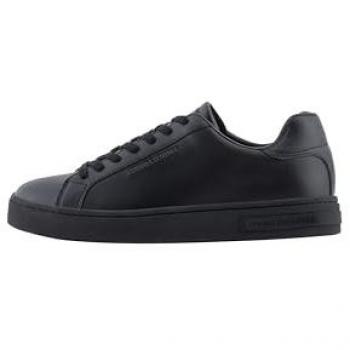 Sneakers mit Label-Prägung 'ACTION'