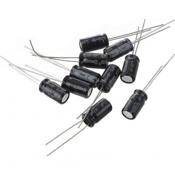 Condensador Electrolítico 100uF 50V