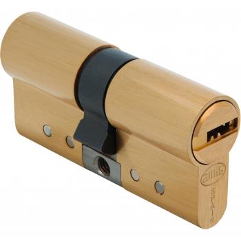 Cilindro de Seguridad Amig 45‑45 mm – Acabado Mate en Latón