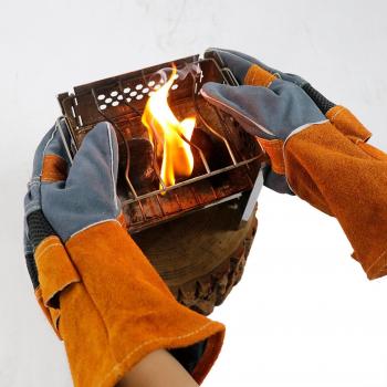 Outdoor Oven Mitts