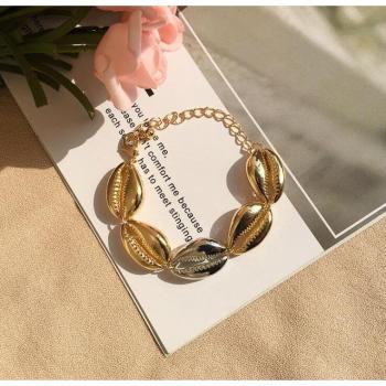 Handmade Cowrie Shell Bracelet for Women