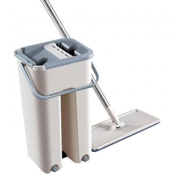 Trockene und nasse Reinigung mit Mopp und Eimer