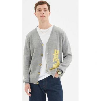 Trendyol Men's Classic V-Cardigan, Regular Fit – TMNAW22HI0928