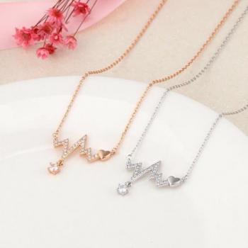 Collana chic con pendente argento