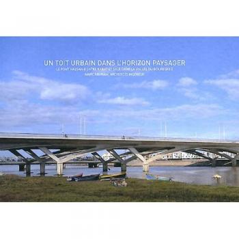 Un toit urbain dans l'horizon paysager