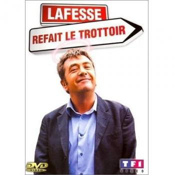 Lafesse refait le trottoir