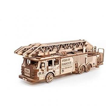 Miniature Wooden Fire Truck – 37.8 cm