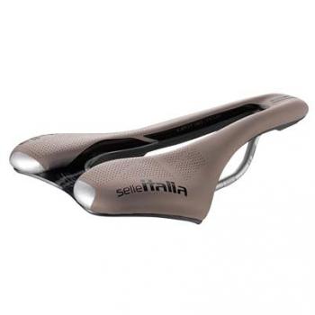 Sillín Selle Italia SLR Boost Gravel Superflow Ti 316, Comfort y Rendimiento para Terrenos Gravel, 130x248mm