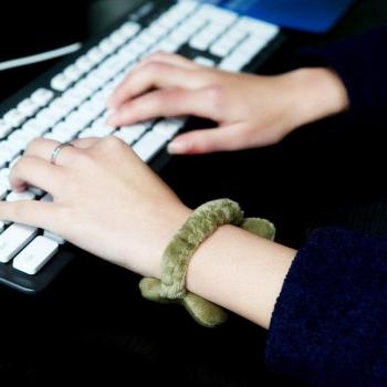 Pulsera de Mano Elástica