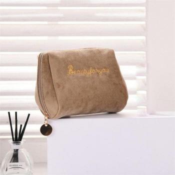 CosmoVelvet Travel Bag