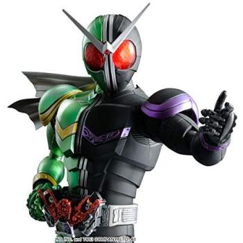 Modelo a Escala Kamen Rider Double Cyclone Joker