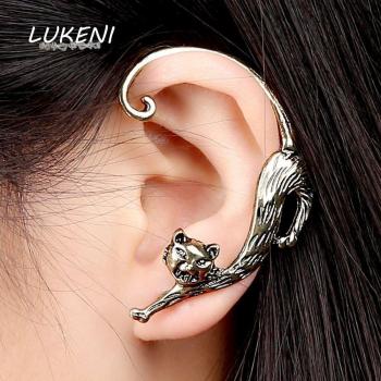 Pendientes Largos de Gato LUKENI