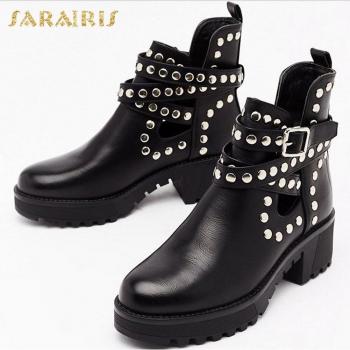 Talons Carrés Sarairis Bottines 2025