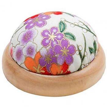 Alien Storehouse Pair of Sewing Pin Cushions with Wood Support – 11