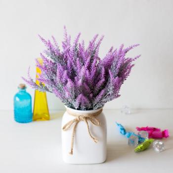 Ramo de Flores Artificiales de Lavanda Romántico de 38cm