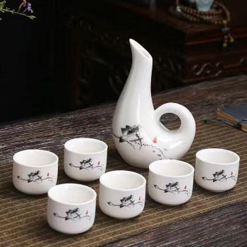 Ceramic Sake Pot and Cups