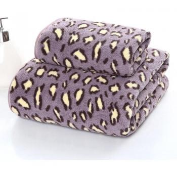Set de serviettes de bain léopard en polaire corail