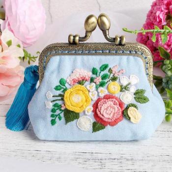 Porte-Monnaie Broderie Fleurs