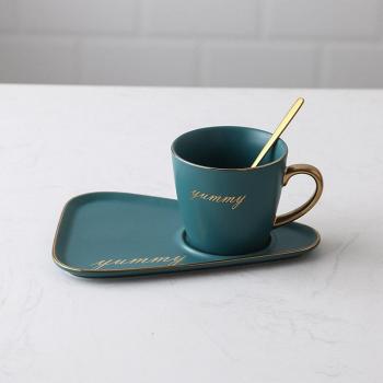 Tasse à café créative avec soucoupe dorée, 260 ml, style européen luxueux