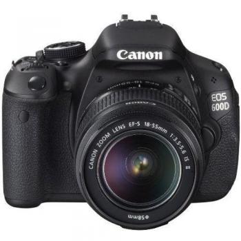 Canon EOS 600D con zoom 18‑55 mm – risoluzione 18 Mpx, video HD, display inclinabile 3’, autofocus 9 punti, 3,7 fps continuo