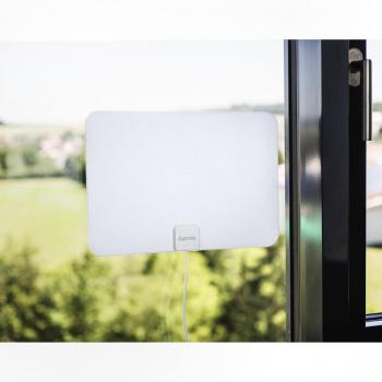 Hama Indoor Flat-Antenne (digital, geeignet für HD-Radio und Fernsehen mit DVB-T/DVB-T2)