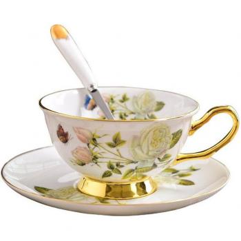 Taza de Porcelana Europea Floral