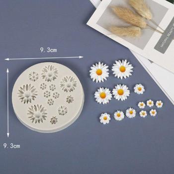 Daisy Silicone Mold for Cupcake Decorating