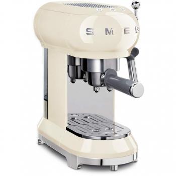 Smeg ECF01CRUK Traditional Pump Espresso Coffee Machine
