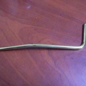 Tremolo Arm Snap‑In Stratocaster Ultra y Deluxe en Dorado Brillante