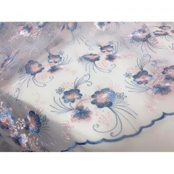 Robe de mariage rose et bleu avec accessoire