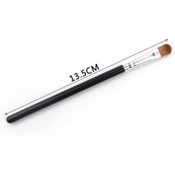 Compact Oblique Head Makeup Brush
