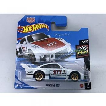 Porsche 935 White Hot Wheels 2021