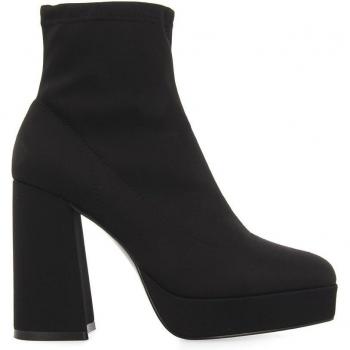 Botas de mujer Gioseppo modelo Turenki en negro