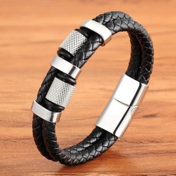 Cuero & Acero: Pulsera Trenzada para Hombres