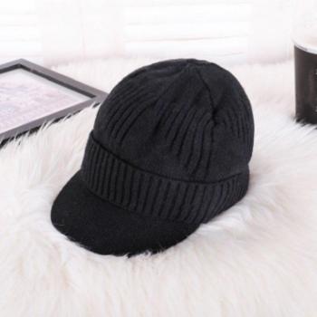 Outdoor Thickened Knitted Cap with Neck Warmer for Men