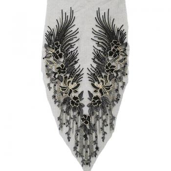 Fleur de strass : robe de soirée nuptiale
