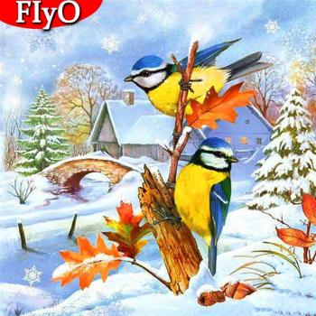 Strasskunst Vogel im Winter