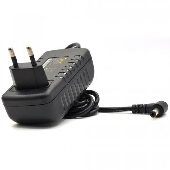 Adaptador Universal LEICKE 5V 1,5A