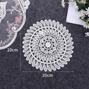 Classic Circle Lace Table Cover