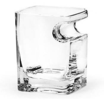 Copa de whisky con porta cigarros