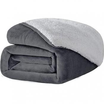 VelvetCloud Grey MicroFleece Bedcover