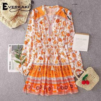 Vestido bohemio corto para chicas gitanas