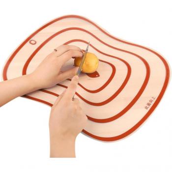 Outil de découpe flexible pour la cuisine