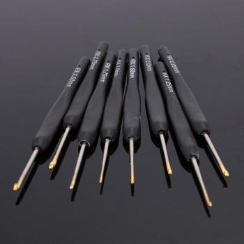 Set de Tricot en Plastique Noir