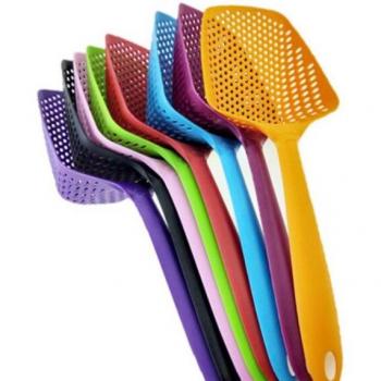 Nylon Colander Scoop