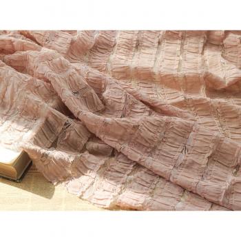 Camiseta de Gasa con Detalles Bordados