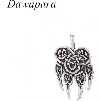 Classic Bear Paw Necklace