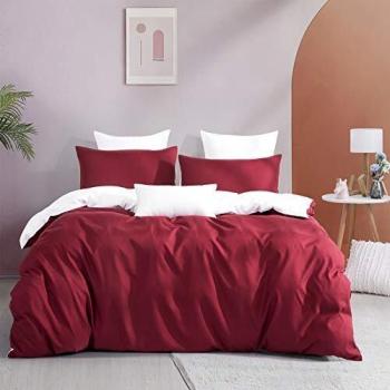Microfiber Bedding Duo – Double, Red & White, Zippered, Hypoallergenic